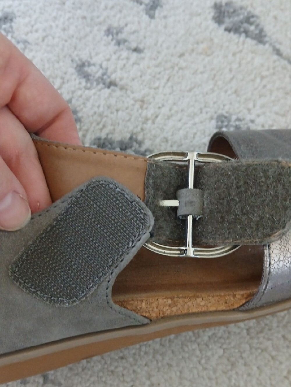 Sandals - Picture 11 of 11